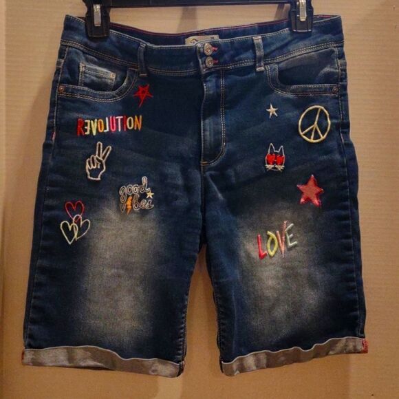 👍 Girls Jordache Denim Blue Jean Daisy Flower Stretch  Button Shorts 18. K1 - Picture 1 of 5